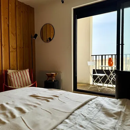 Dune Horizon à 2 Min Avec Balcon Apartamento